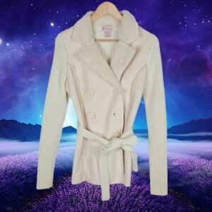 Girls Knit Sweater Jacket with Vegan Fur Collar in Cream, Size L